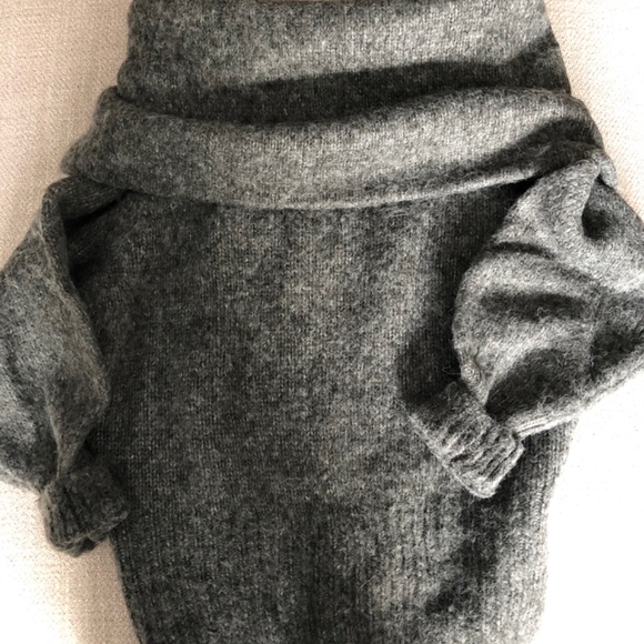 NWT H&M sweater - Picture 6 of 6